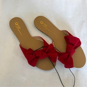 Olivia Ferguson red Sandals size 7.5